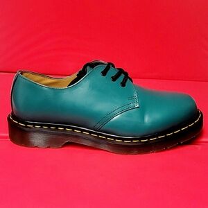 Dr. Martens 31009 Teal Smooth Leather Oxfords size Women's 8 / Men's 7